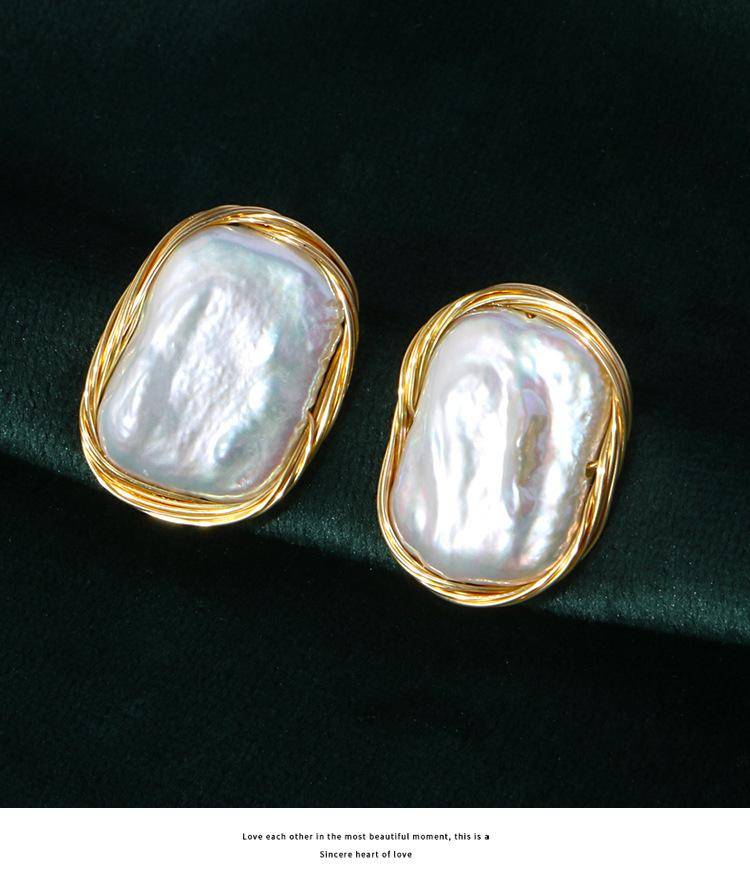 AMORETTO MILANO Pearl Gold Earrings