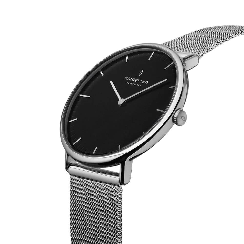 NORDGREEN Herrenuhr Native 40 mm Silber Schwarz Mesh