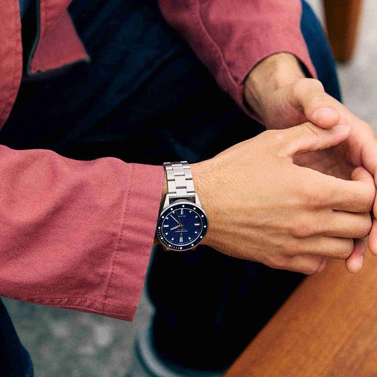 NORDGREEN Herrenuhr Waves 40 mm Silber Blau